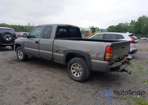 2007 GMC Sierra 1500 Classic Work Truck z USA, uszkodzony, nr VIN 1GTEK19V27E184309